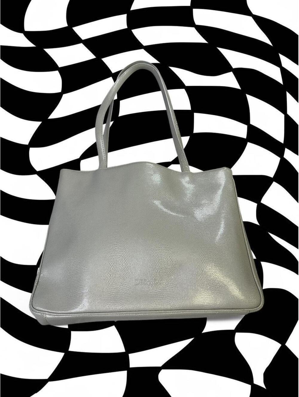 Desmo Silver Metallic tote bag with Pebbled Texture